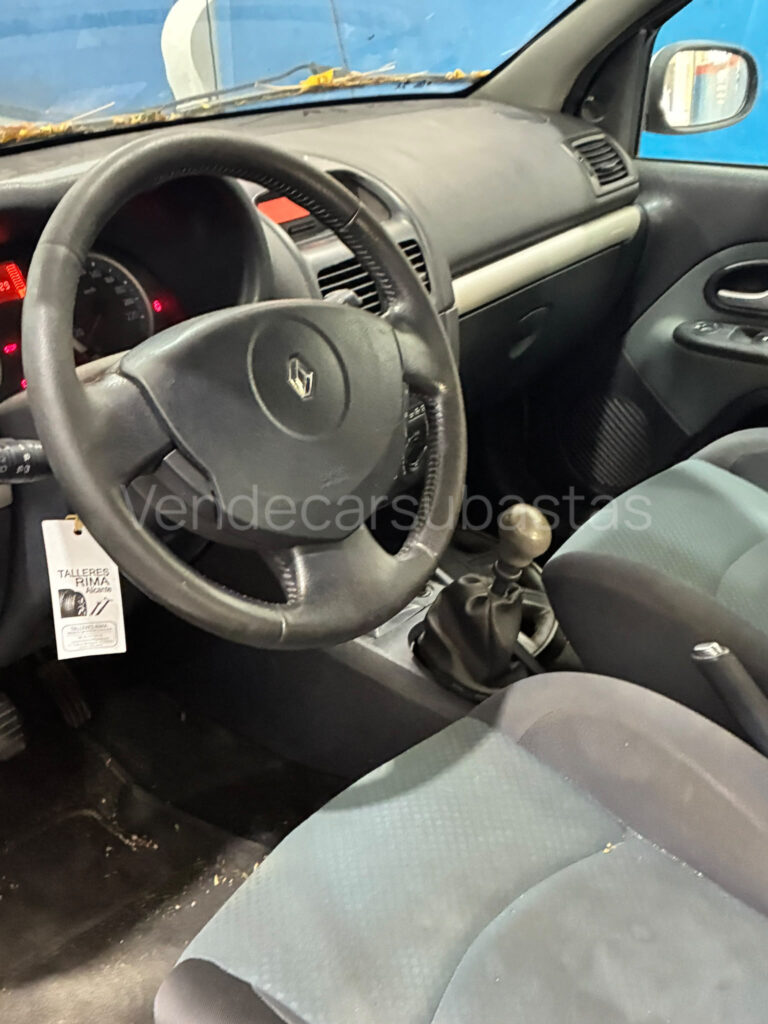 Renault Clio 2005 · imagen 10