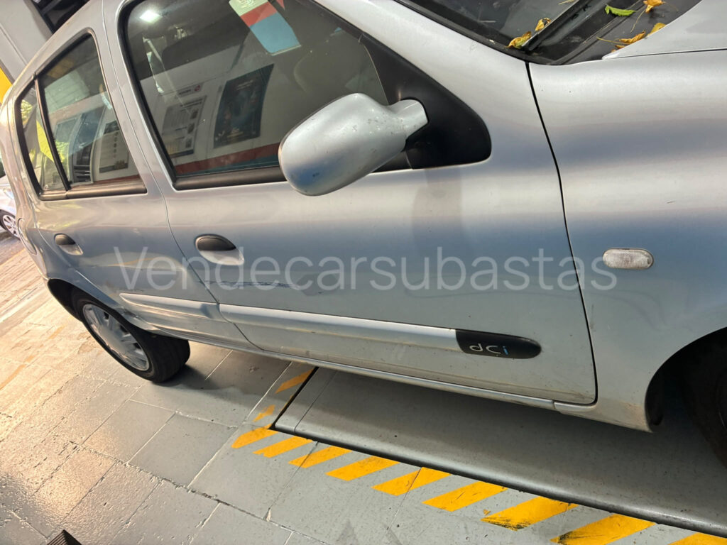 Renault Clio 2005 · imagen 6